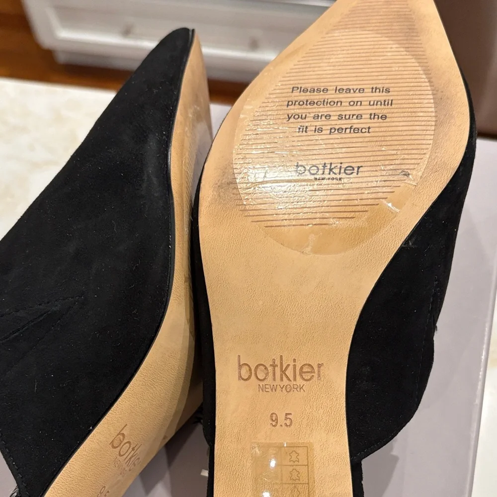 Botkier Black Suede Mules 2 1/2 inch heel - Picture 6 of 10